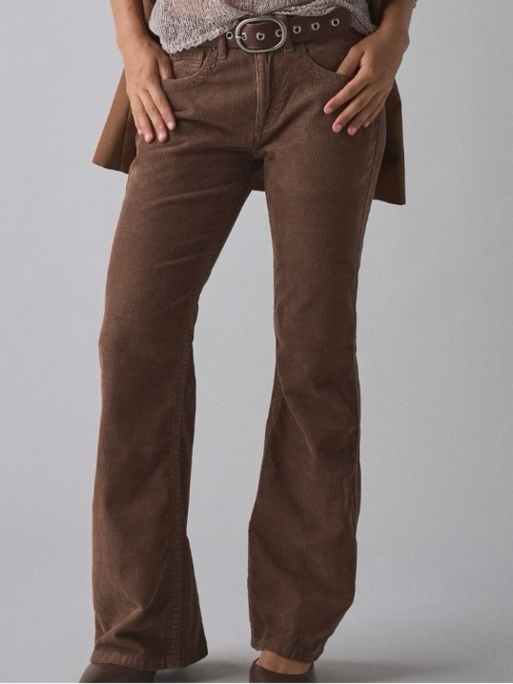 BDG Teo Relaxed Low-Rise Bootcut Corduroy Pants